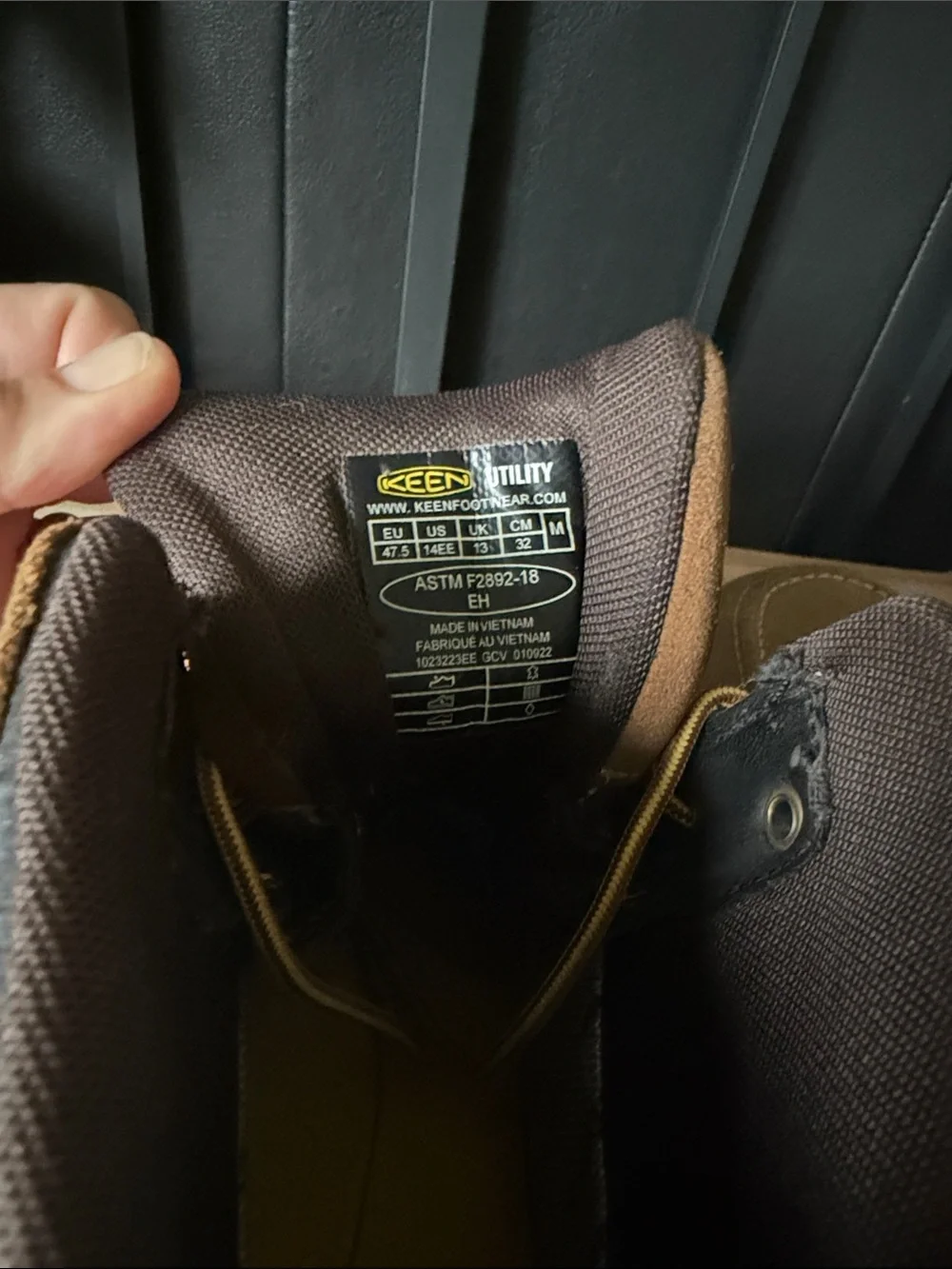 Keen Brown Leather Moc Toe Work Boot, Cincinnati 6” waterproof carbon to boot